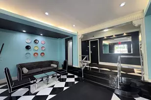 1314 Massachusetts Ave NW, Washington, DC 20005 - Photo 15