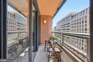 631 D Street NW, Washington, DC 20004 - Photo 25