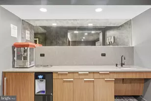 631 D Street NW, Washington, DC 20004 - Photo 35