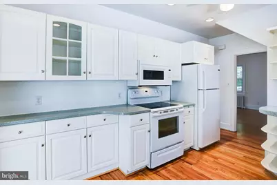 4633 Asbury Place NW, Washington, DC 20016 - Photo 7