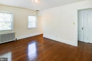 4633 Asbury Pl NW, Washington, DC 20016 - Photo 9