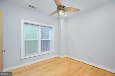 5551 Illinois Avenue NW #102, Washington, DC 20011 - Photo 9