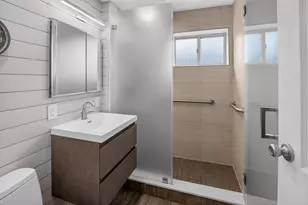3900 Tunlaw Rd NW, Washington, DC 20007 - Photo 17
