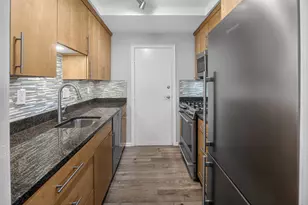 3900 Tunlaw Rd NW, Washington, DC 20007 - Photo 9