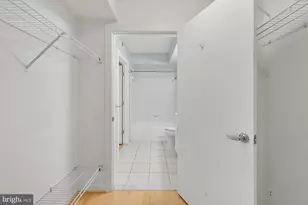1000 New Jersey Ave SE, Washington, DC 20003 - Photo 23