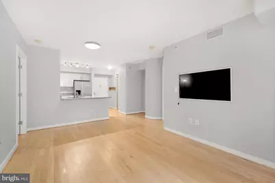 1000 New Jersey Avenue SE #728, Washington, DC 20003 - Photo 13