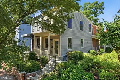 401 11th Street SE, Washington, DC 20003 - Photo 1