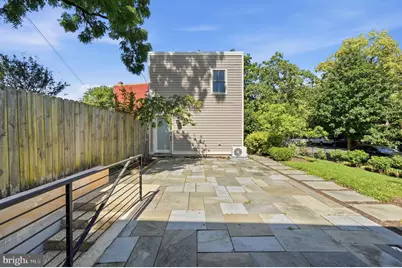401 11th Street SE, Washington, DC 20003 - Photo 35
