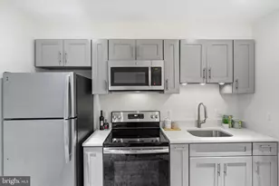401 11th St SE, Washington, DC 20003 - Photo 31