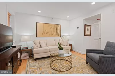 424 E Capitol Street NE #3, Washington, DC 20003 - Photo 7