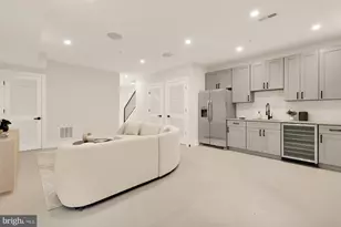 3703 Reservoir Rd NW, Washington, DC 20007 - Photo 51