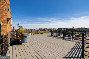 1545 18th St NW, Washington, DC 20036 - Photo 27