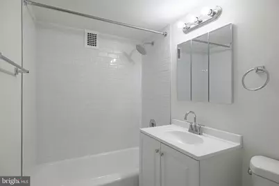 1545 18th Street NW #303, Washington, DC 20036 - Photo 13