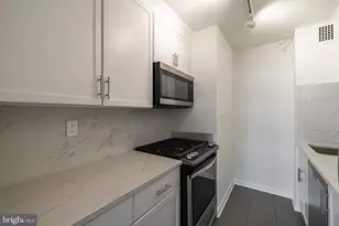 1545 18th St NW, Washington, DC 20036 - Photo 9
