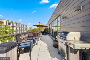 525 Water Street SW, Washington, DC 20024 - Photo 25