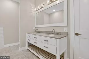 217 20th St NE, Washington, DC 20002 - Photo 5