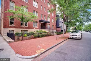 1121 24th St NW, Washington, DC 20037 - Photo 13