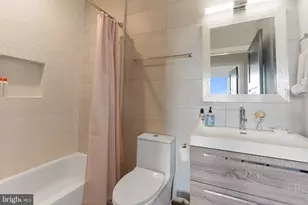 653 Irving St NW, Washington, DC 20010 - Photo 25
