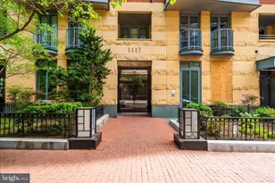 1117 10th St NW, Washington, DC 20001 - Photo 1