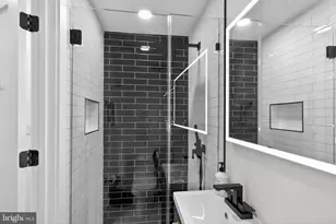 1307 Longfellow St NW, Washington, DC 20011 - Photo 11