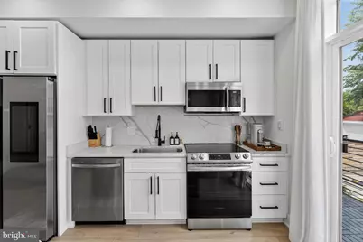 1307 Longfellow Street NW #8, Washington, DC 20011 - Photo 3