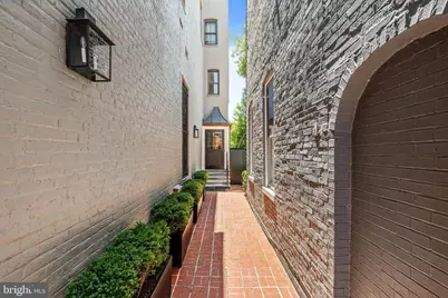 3250 N Street NW #2-C, Washington, DC 20007 - Photo 17