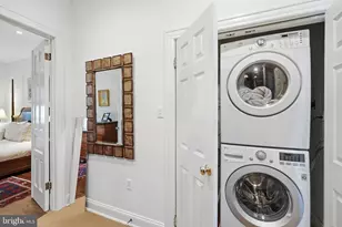 1632 Riggs Pl NW, Washington, DC 20009 - Photo 27