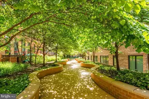 616 E St NW, Washington, DC 20004 - Photo 31