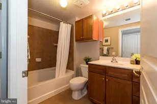 616 E St NW, Washington, DC 20004 - Photo 15