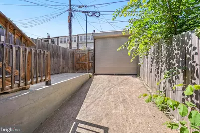 1529 Isherwood Street NE, Washington, DC 20002 - Photo 29