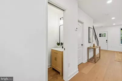 1529 Isherwood Street NE, Washington, DC 20002 - Photo 13