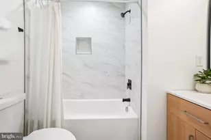 1529 Isherwood St NE, Washington, DC 20002 - Photo 17