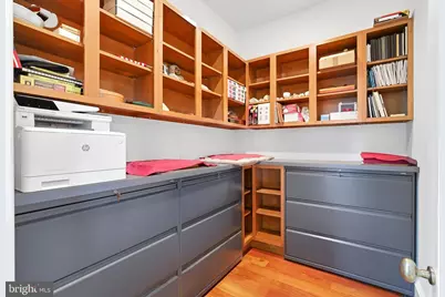 301 12th Street SE, Washington, DC 20003 - Photo 33