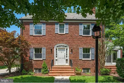 4505 Alton Place NW, Washington, DC 20016 - Photo 3