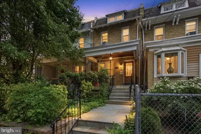 440 NE Delafield Place NW, Washington, DC 20011 - Photo 3