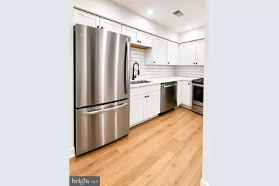 406 15th Street SE #B, Washington, DC 20003 - Photo 9