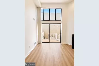 406 15th Street SE #B, Washington, DC 20003 - Photo 5