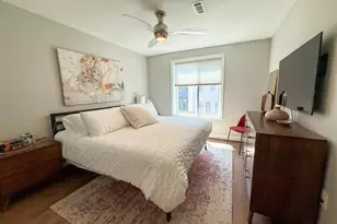 1601 North Carolina Ave NE, Washington, DC 20002 - Photo 9