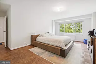 4201 Cathedral Ave NW, Washington, DC 20016 - Photo 17