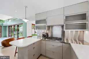6404 31st Pl NW, Washington, DC 20015 - Photo 13