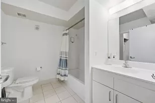 1000 New Jersey Ave SE, Washington, DC 20003 - Photo 9