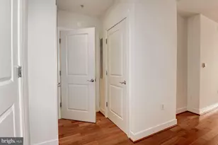 2425 L NW, Washington, DC 20037 - Photo 3