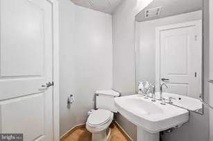 301 Massachusetts Ave NW, Washington, DC 20001 - Photo 21