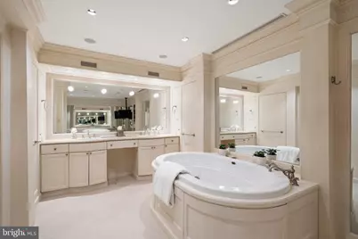4915 Hillbrook Lane NW, Washington, DC 20016 - Photo 29