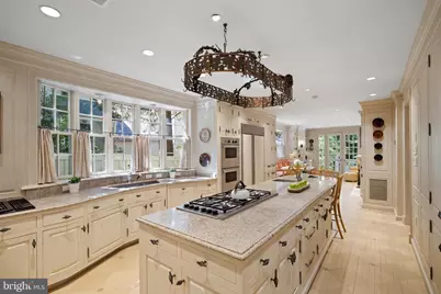 4915 Hillbrook Lane NW, Washington, DC 20016 - Photo 21