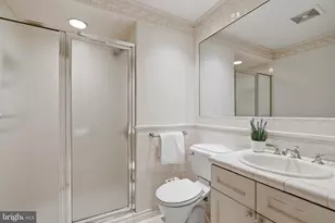4915 Hillbrook Ln NW, Washington, DC 20016 - Photo 33