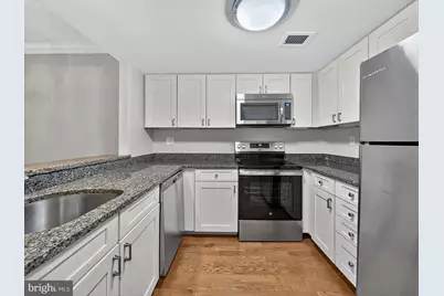 1080 Wisconsin Avenue NW #2020, Washington, DC 20007 - Photo 15
