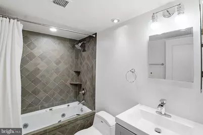 1099 22nd Street NW #106, Washington, DC 20037 - Photo 13