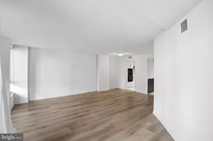 1099 22nd Street NW, Washington, DC 20037 - Photo 11