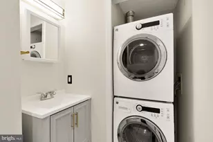 2114 N St NW, Washington, DC 20037 - Photo 21
